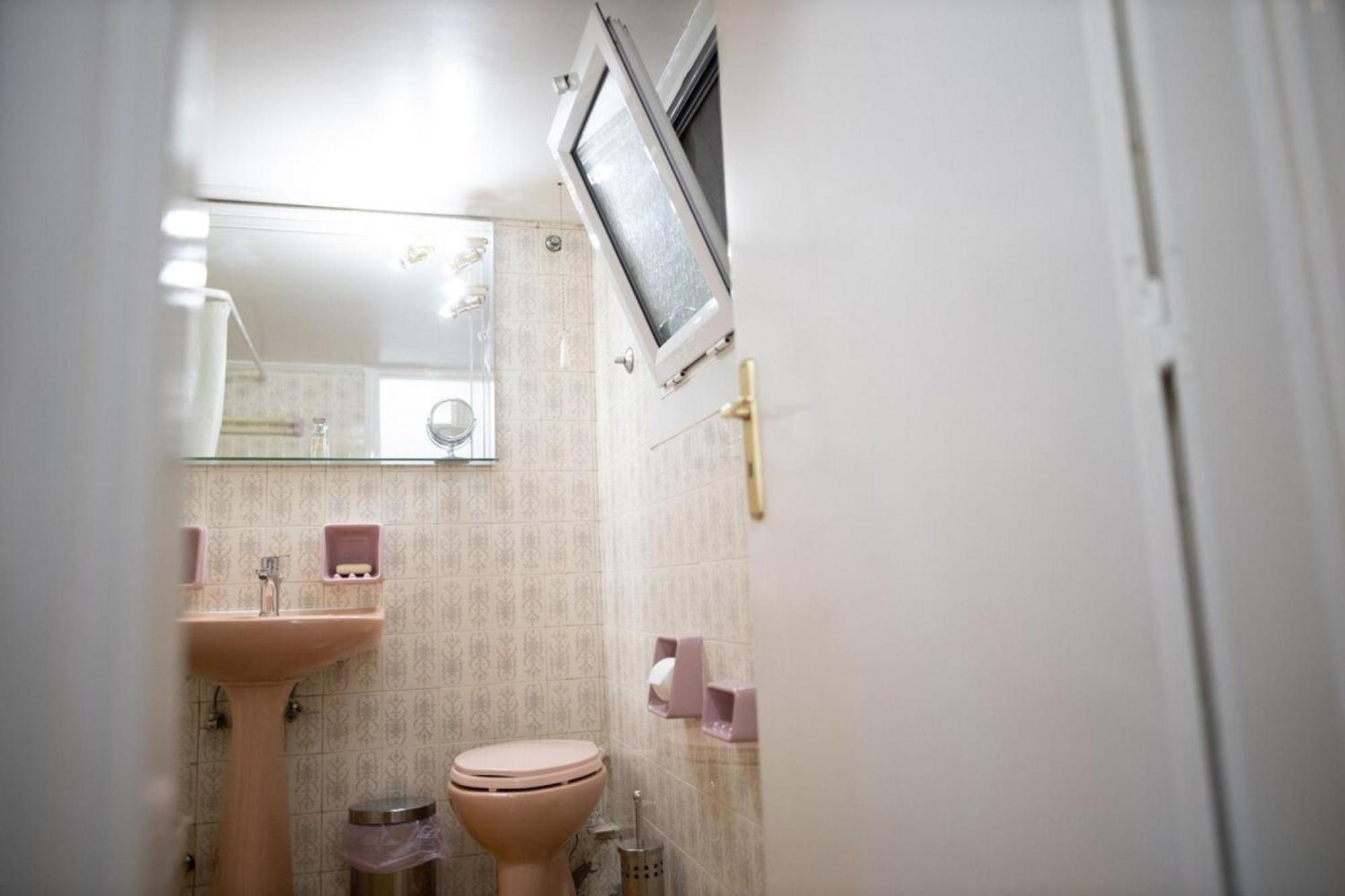 Cozy Apartment With Full View Marina Zeas Pireu Exterior foto